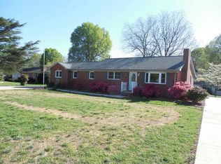 28 Bost Nursery Rd, Maiden, NC 28650