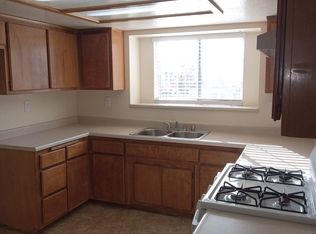 16074 Muni Rd APT 6, Apple Valley, CA 92307