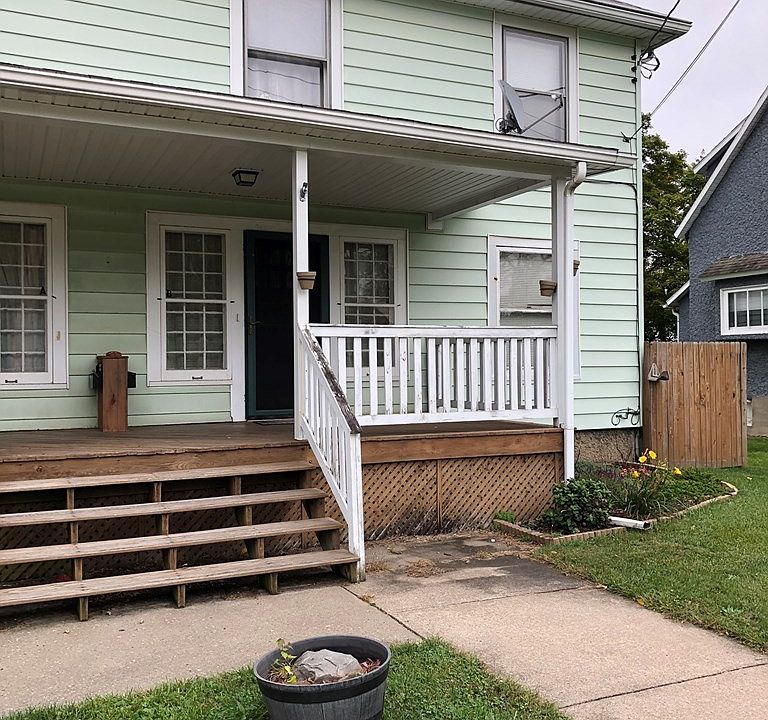 2nd image of 106B Oakwood Ave