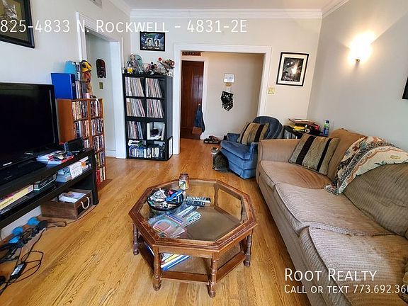 2nd image of 4825-4833 N Rockwell St #4831-2E