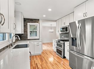 8528 Meredith Ave, Omaha, NE 68134