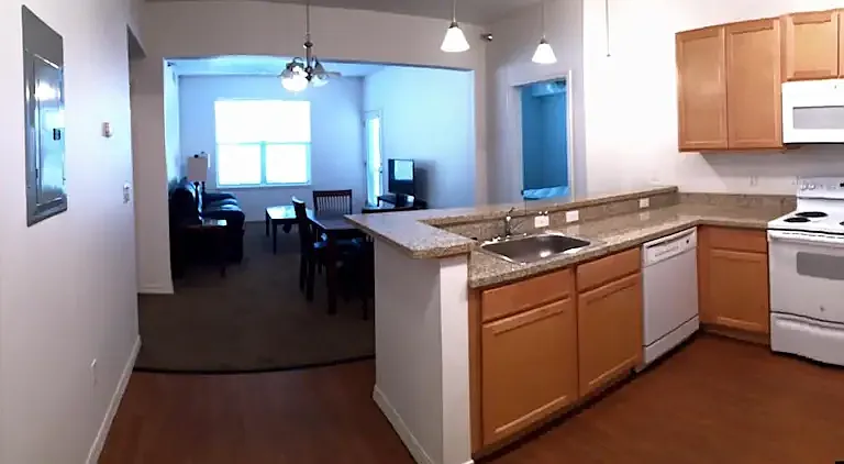 Fox Hills Village Apartments — Photo 3