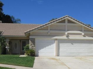3328 Heatherbrook Cir, Corona, CA 92881