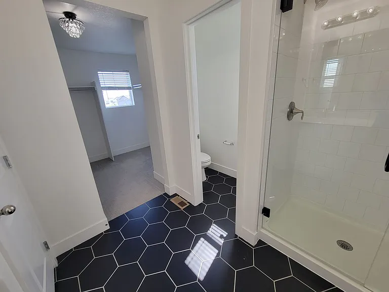 58 Marlowe Dr — Photo 20