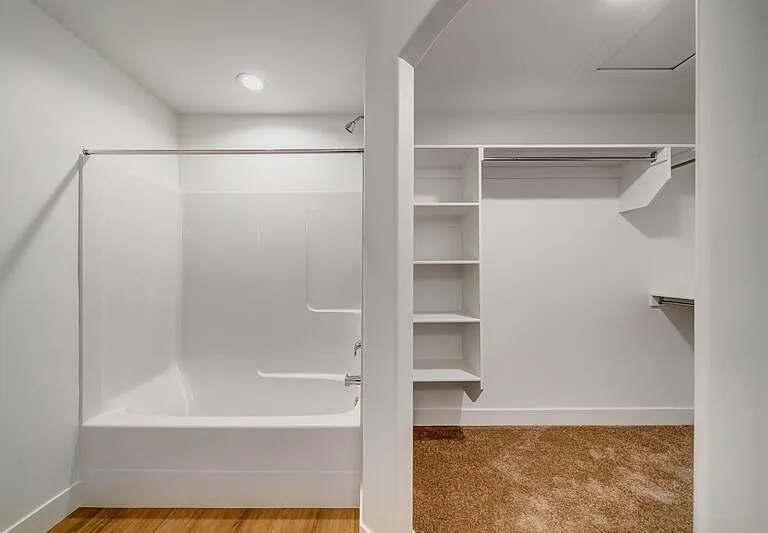 3904 W Hardman Way #NEXT TO LAUNDRY — Photo 13