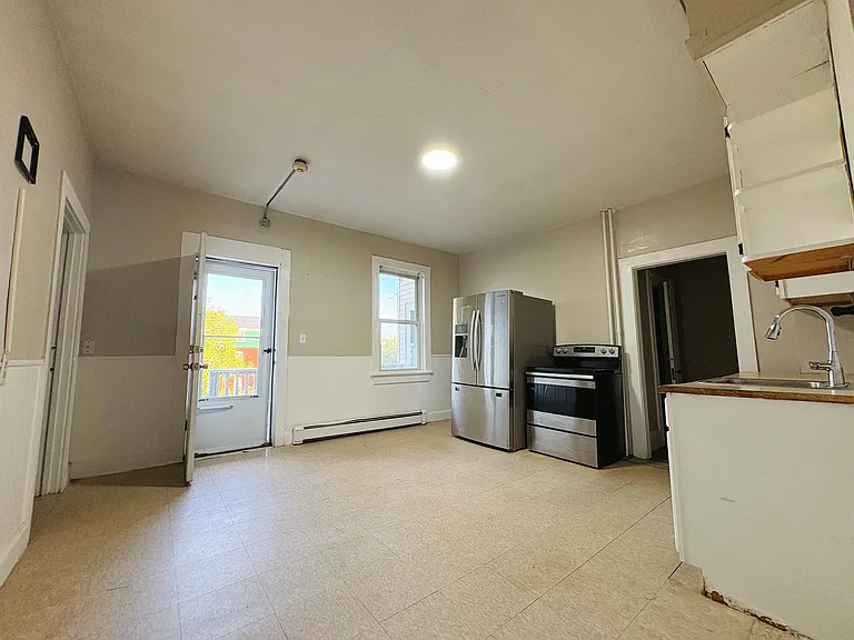 47 Benefit St #1R — Photo 6