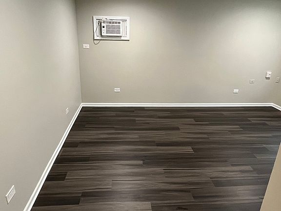 3rd image of 1124 Hannah Ave #Basement