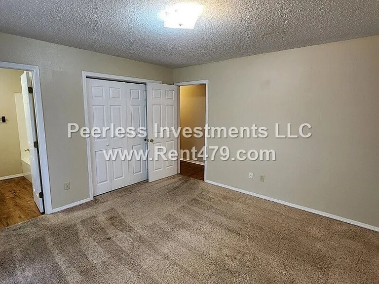 505 4th Ave SW — Photo 19