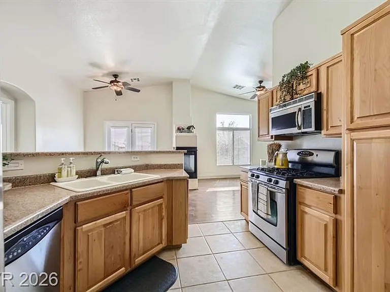 6713 Lookout Lodge Ln — Photo 15