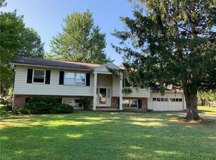 6948 N Meadow Dr, Painesville, OH 44077