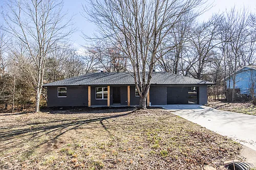 17 Dillow Dr Photo 1