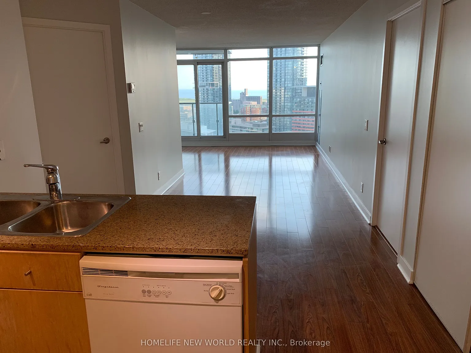 3 bed, $3,500 — Photo 3