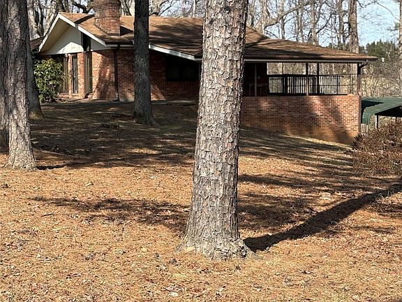 5th image of 2042 Robinson Rd #2