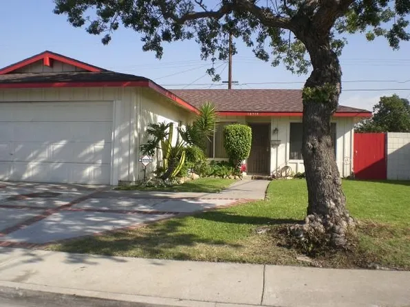 14518 S Caswell Ave, Compton, CA 90220