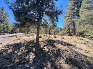 1805 Woodland Dr, Pine Mountain Club, CA 93222