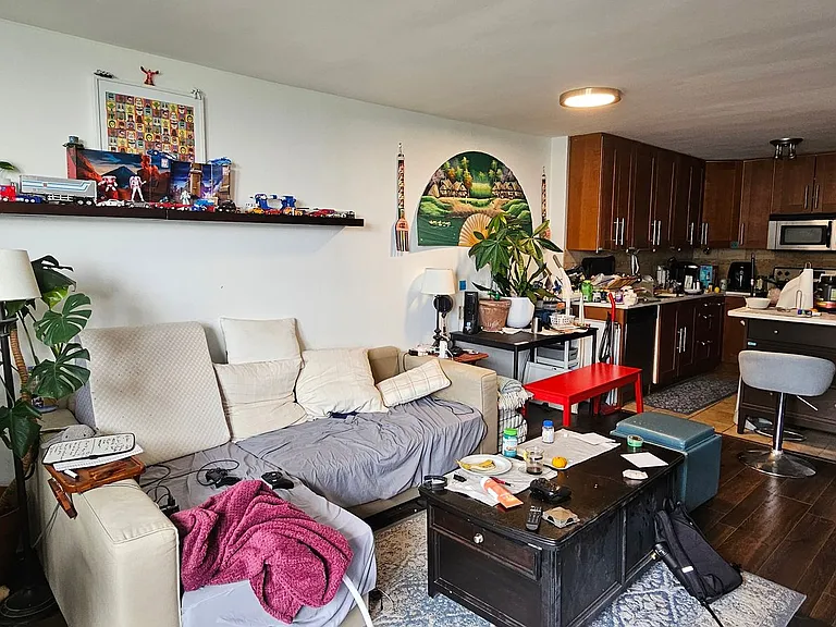 5100 N Marine Dr #13G — Photo 3