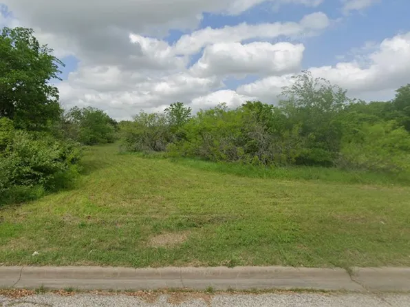 LOT 3 E Boundary St, Giddings, TX 78942