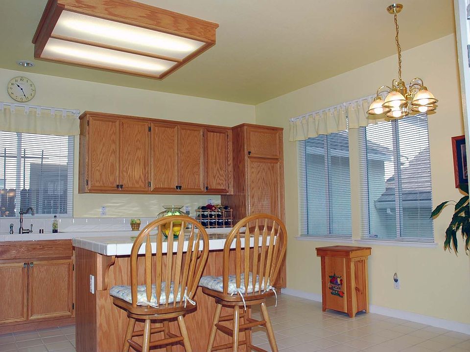 2nd image of 7409 Woodville Ln