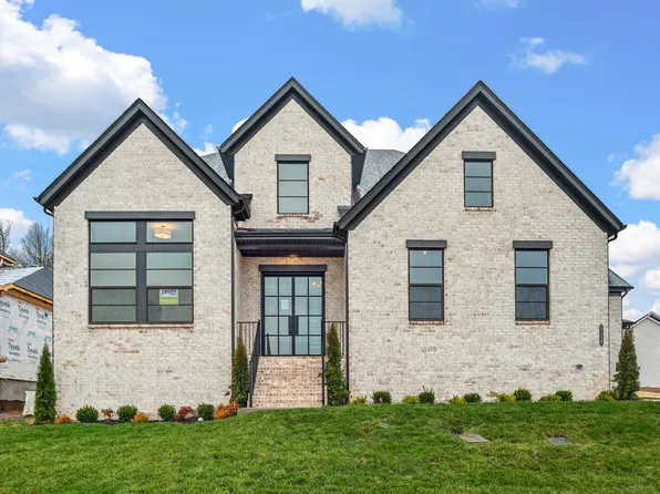 7280 Ruzek Ct, Fairview, TN 37062