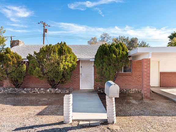 2nd image of 4662 N Camino Feliz