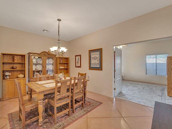 4th image of 9152 N Camino San Diego