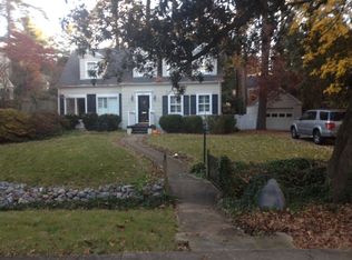 2517 Kenmore Dr, Raleigh, NC 27608