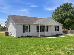 5011 Willow Run Dr, Monroe, NC 28110