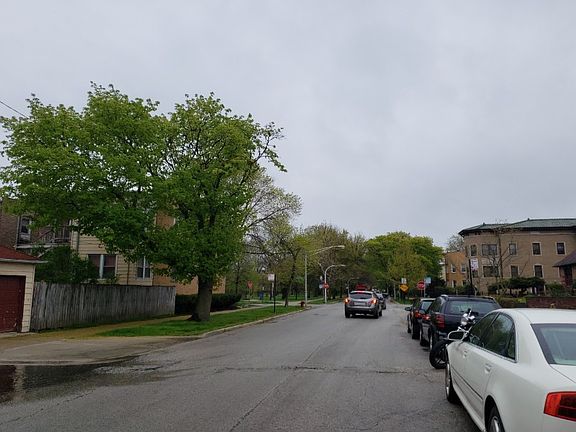 4th image of 2617 W Lunt Ave