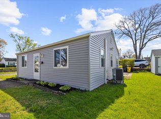 722 Cotter Rd, Glen Burnie, MD