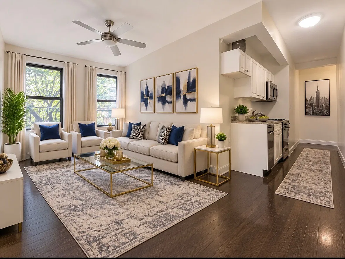 884 Riverside Drive — Photo 1