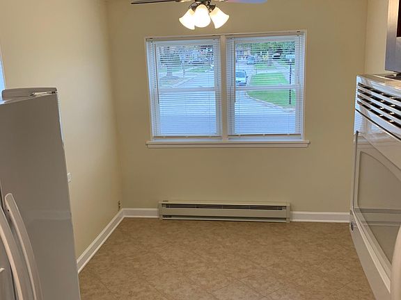 3rd image of 8833 Grand Ave APT 1N