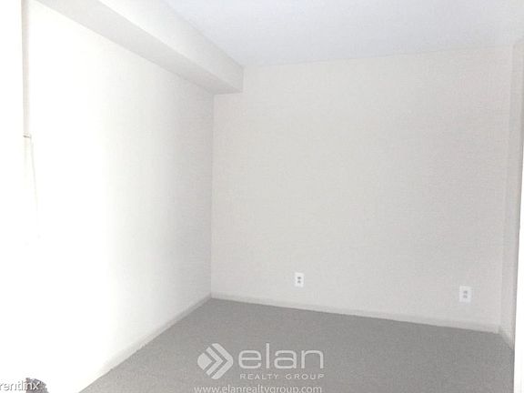 Bonus "Convertible Bedroom"