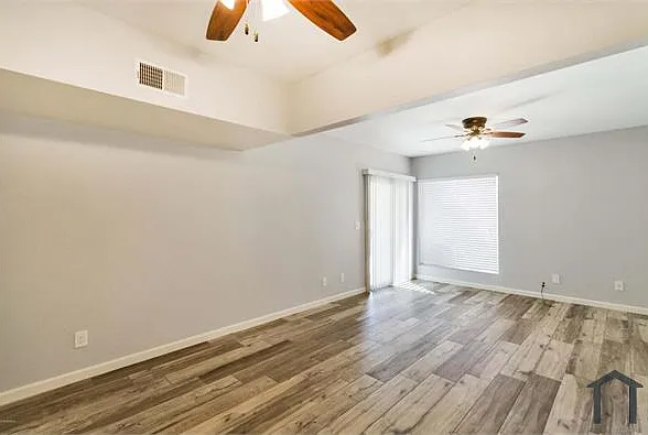 813 W 14th St — Photo 7