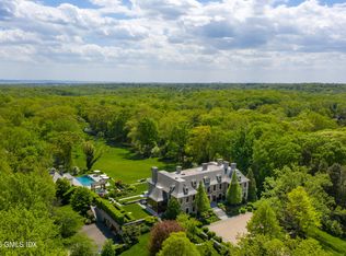 14 Meadow Ln, Greenwich, CT 06831