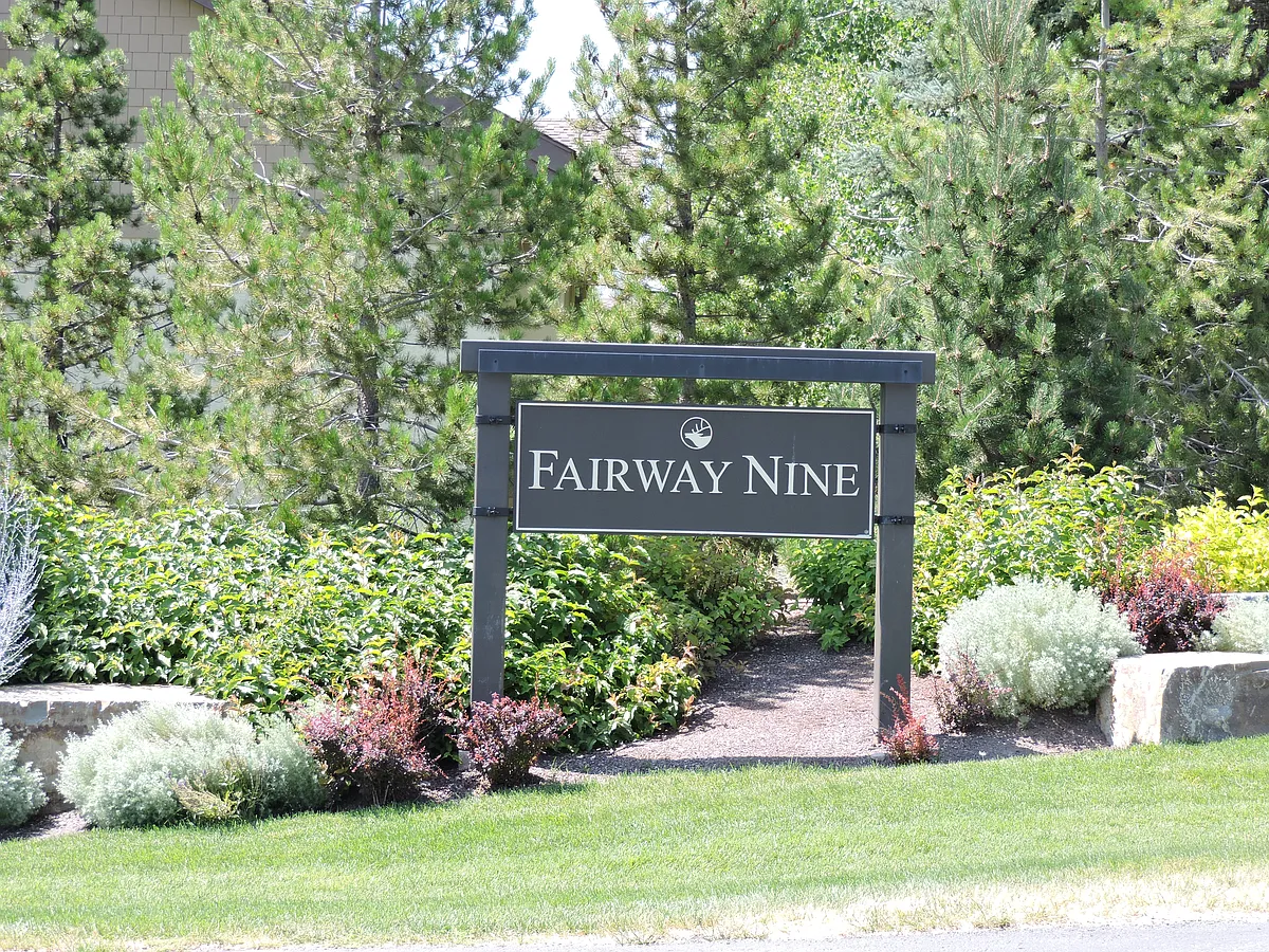 Building Photo - 4316 Fairway Nine Dr