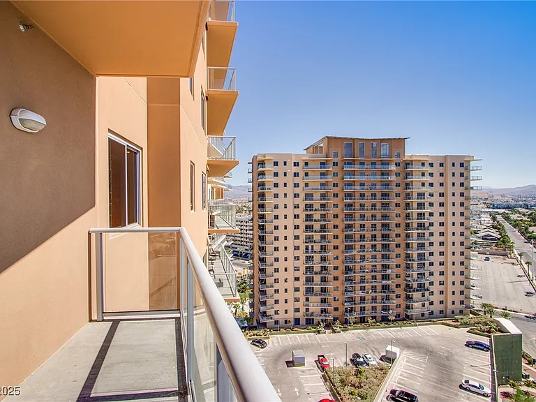 8255 Las Vegas Blvd S #1702 — Photo 7
