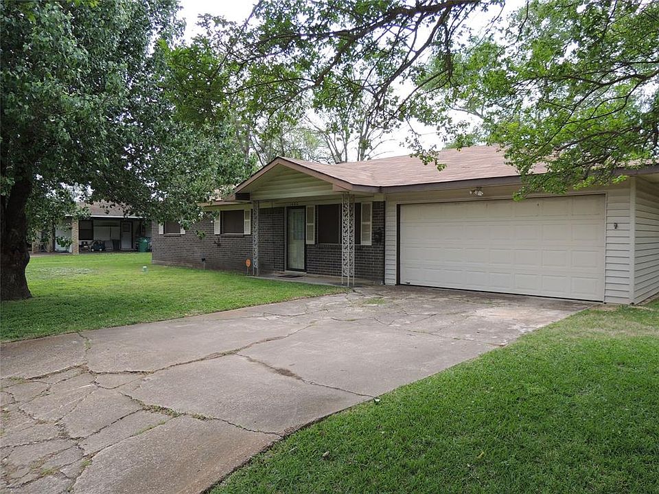 1st image of 1400 Hooks St