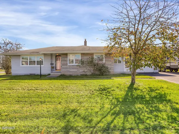 116 Palmer Ave, Mill Hall, PA 17751