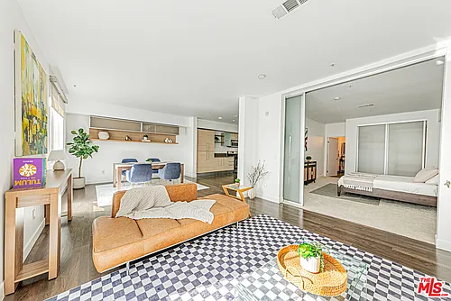 1234 Wilshire Blvd #321 Photo 1