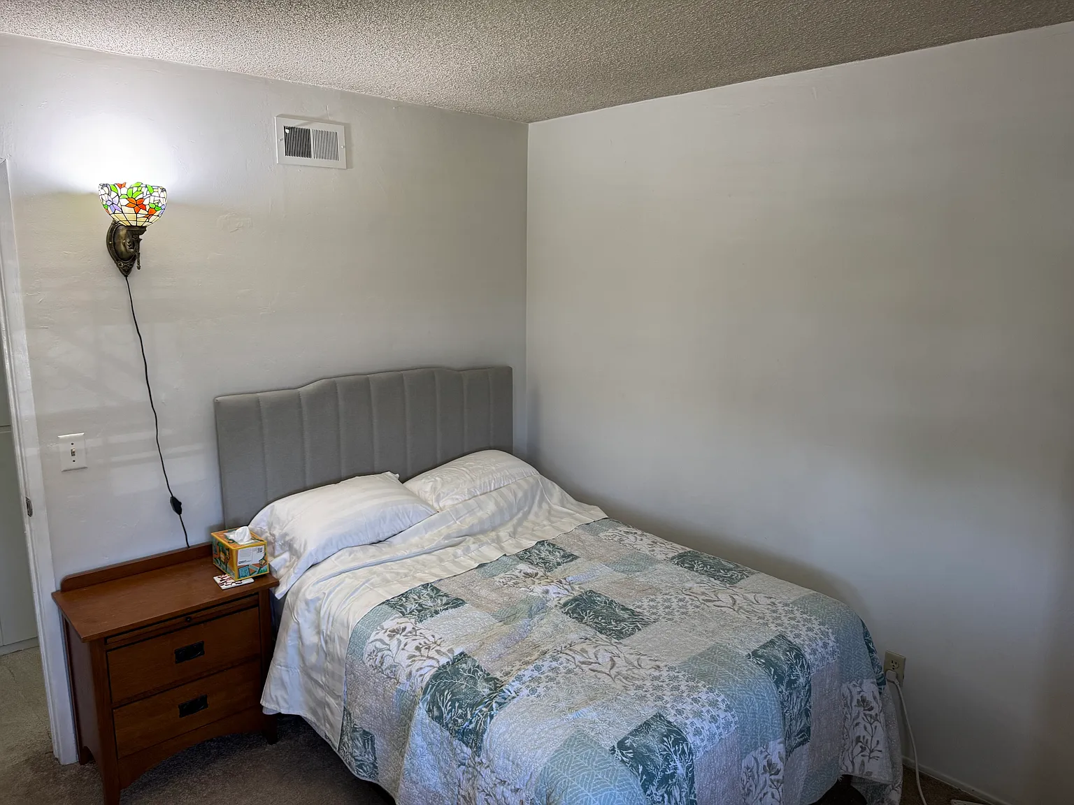 4 bed, 1710 sqft, $1,000 — Photo 3