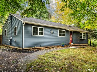 85 Brooksvale Ave, Hamden, CT 06518