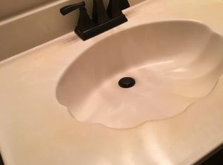4 Capps Ct, Gaithersburg, MD 20878