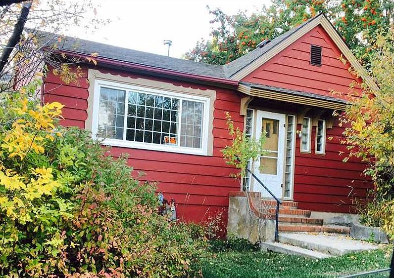 1st image of 122 Adams Ave N