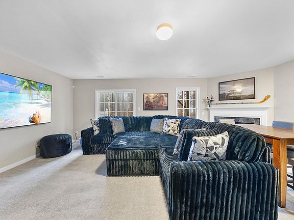 5th image of 6708 Middleboro Dr