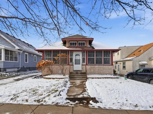 1151 Farrington St, Saint Paul, MN 55117