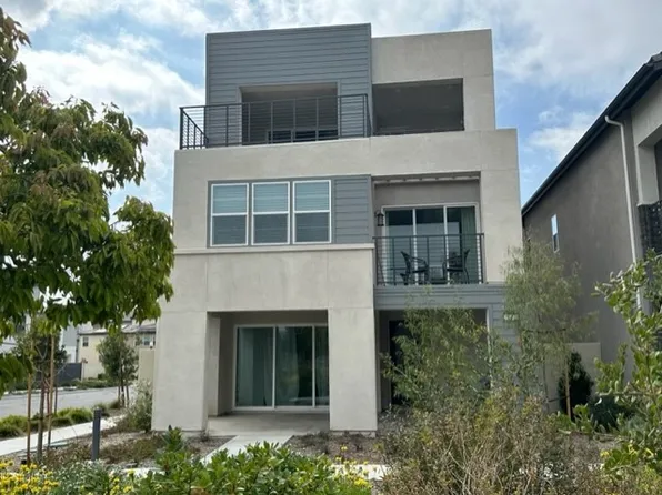 139 Glance, Irvine, CA 92618