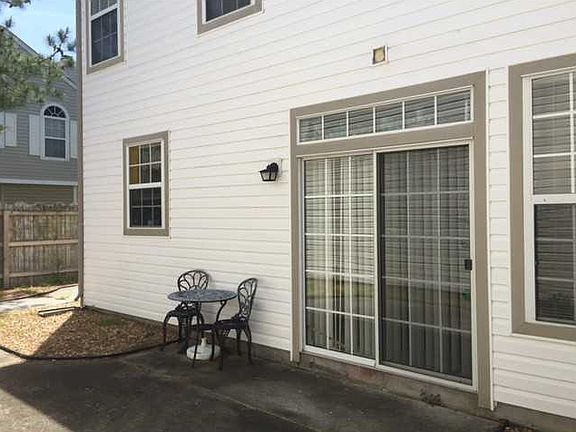 5th image of 1803 Woodmill St