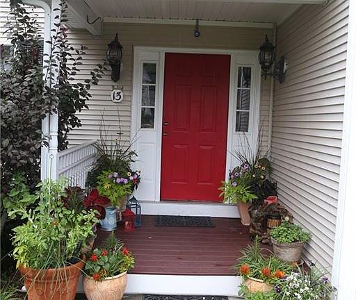 2nd image of 13 Blossom Ct