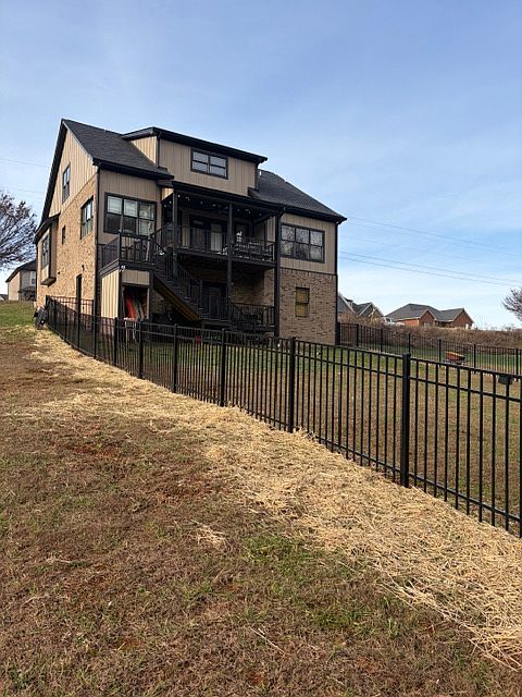 1st image of 1007 Shadyside Dr