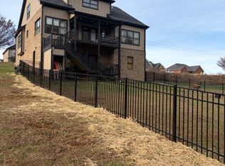 1007 Shadyside Dr, Kingsport, TN 37663